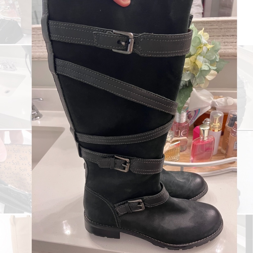 Sofft Brand Mid-Cafe Black Suede